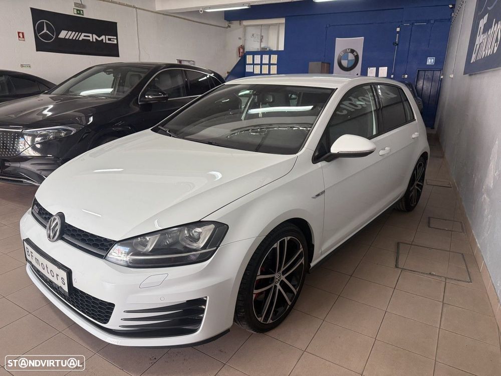 VW Golf 2.0 TDI GTD - 4