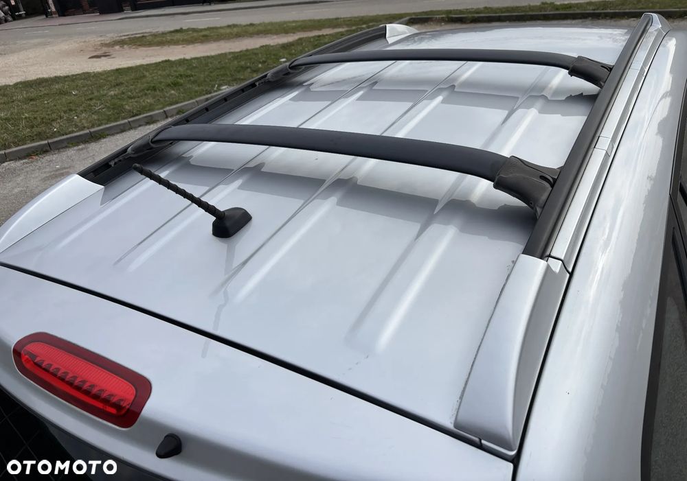 Kia Carens CRDi DPF EX - 34