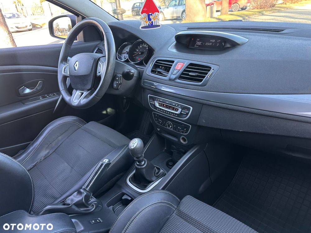 Renault Megane 1.9 dCi FAP Dynamique - 26