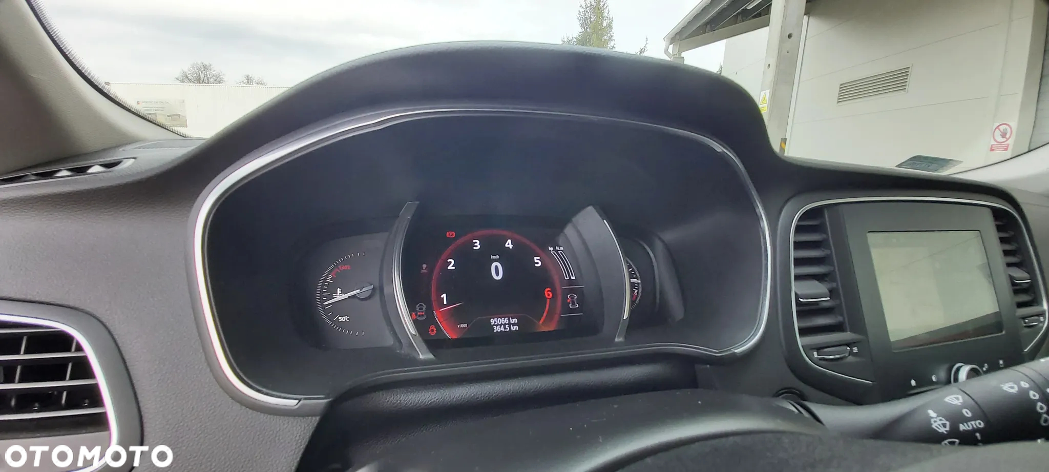 Renault Megane 1.6 SCe Limited 2018 - 10