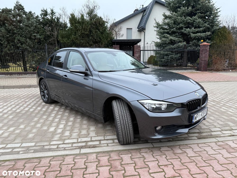 BMW Seria 3 - 17