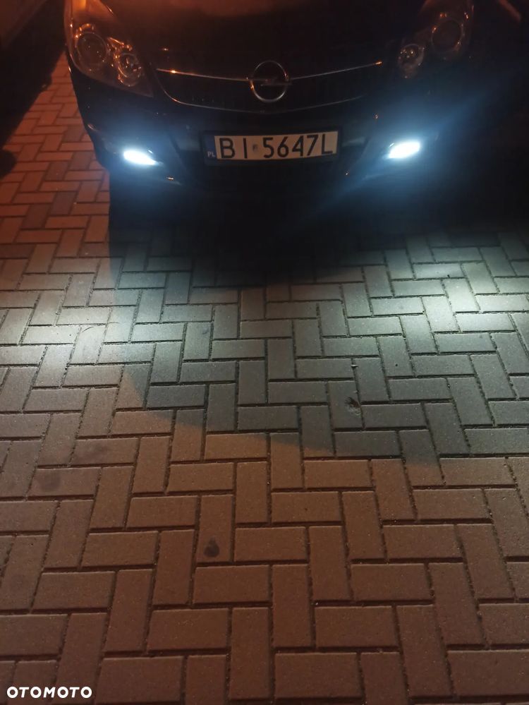 Opel Vectra - 14