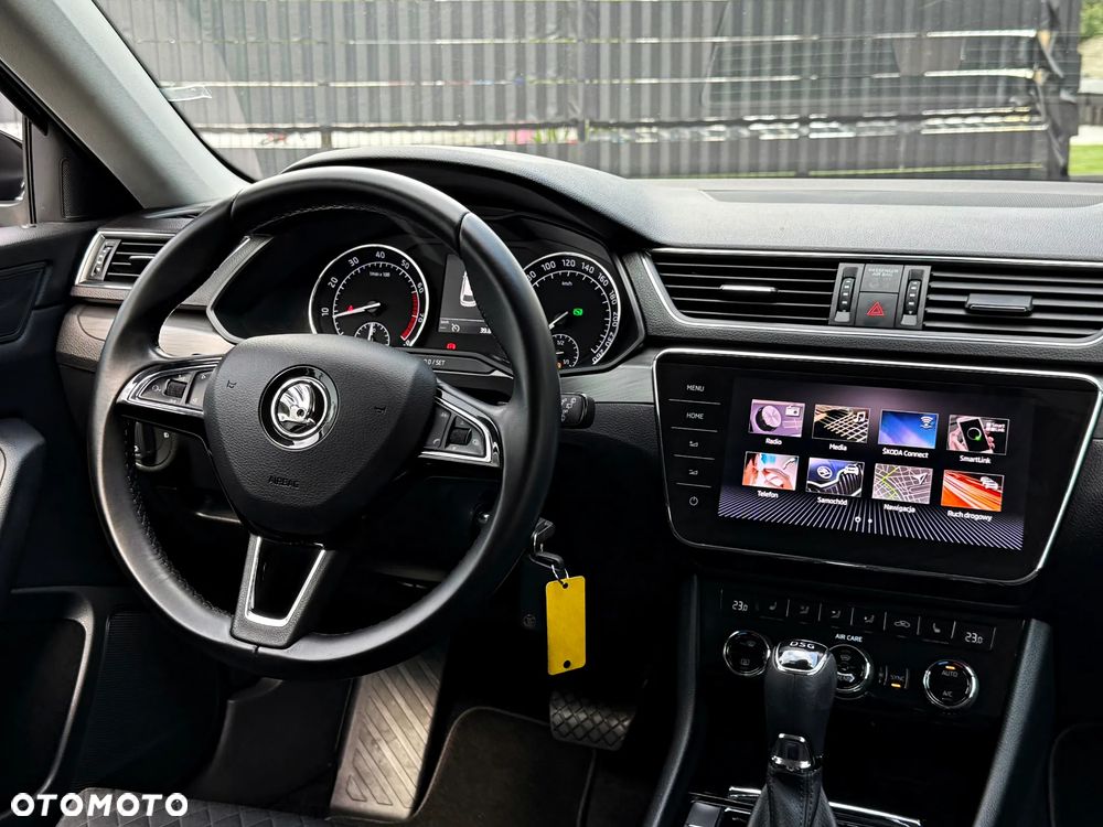 Skoda Superb 1.8 TSI DSG SportLine - 11