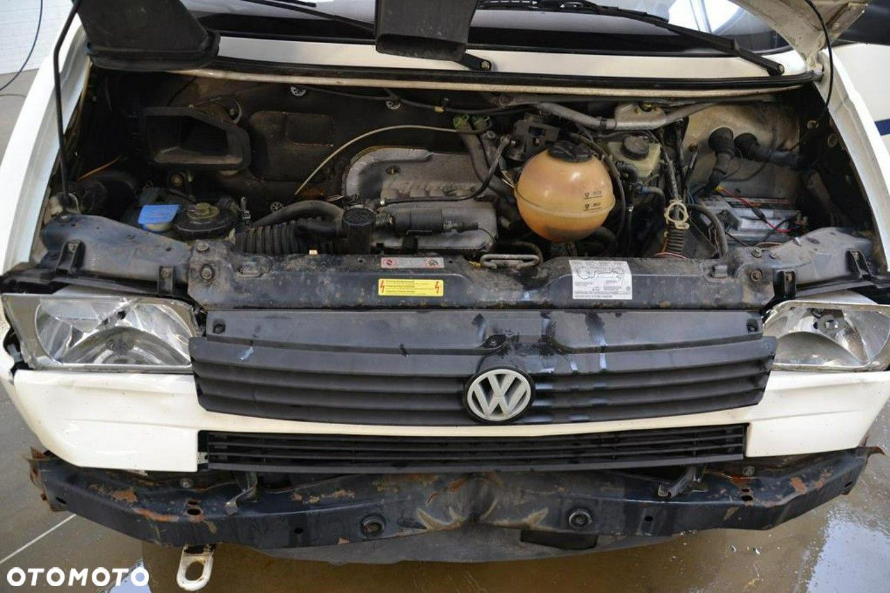 Volkswagen Transporter - 18