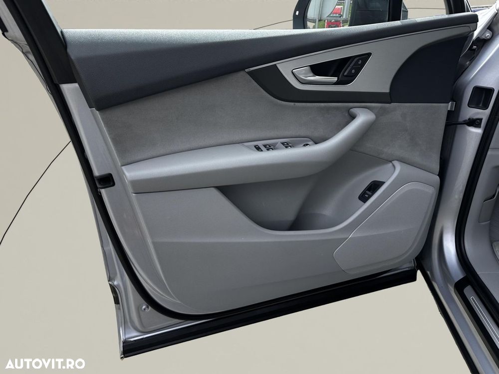 Audi Q7 3.0 TDI Quattro Tiptronic - 11