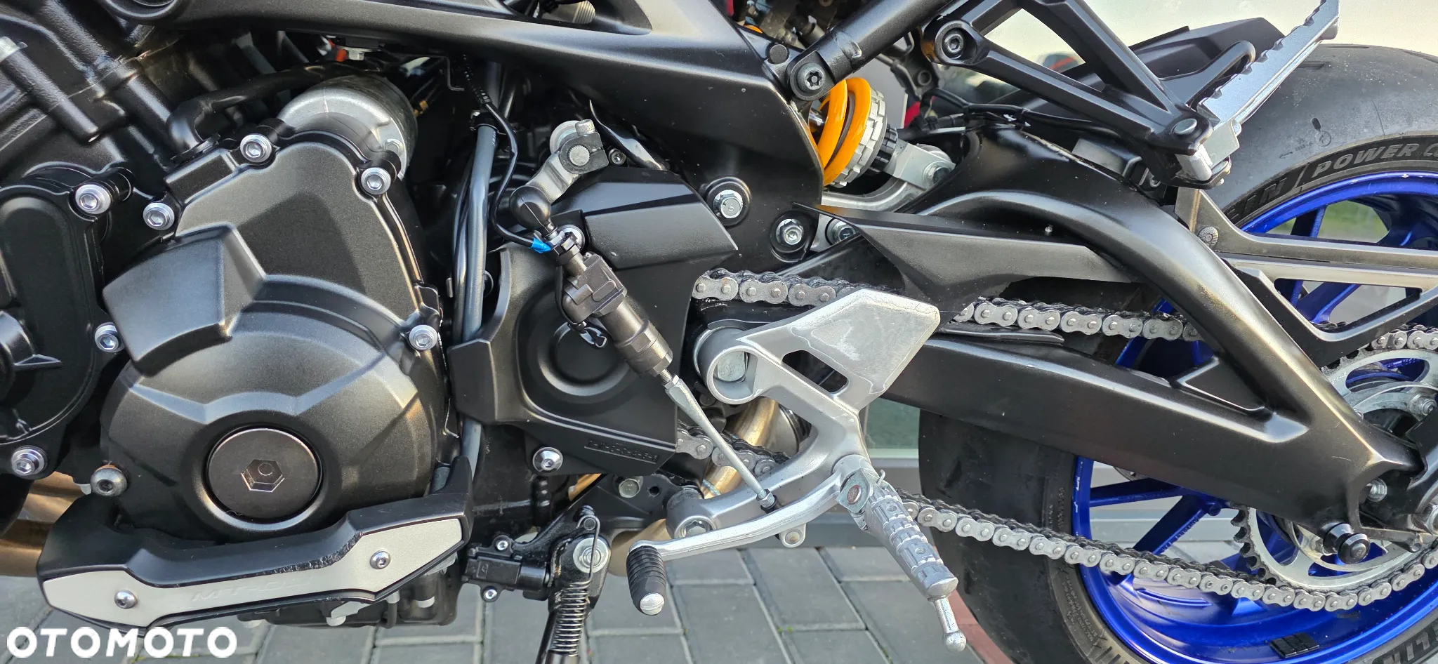 Yamaha MT - 40