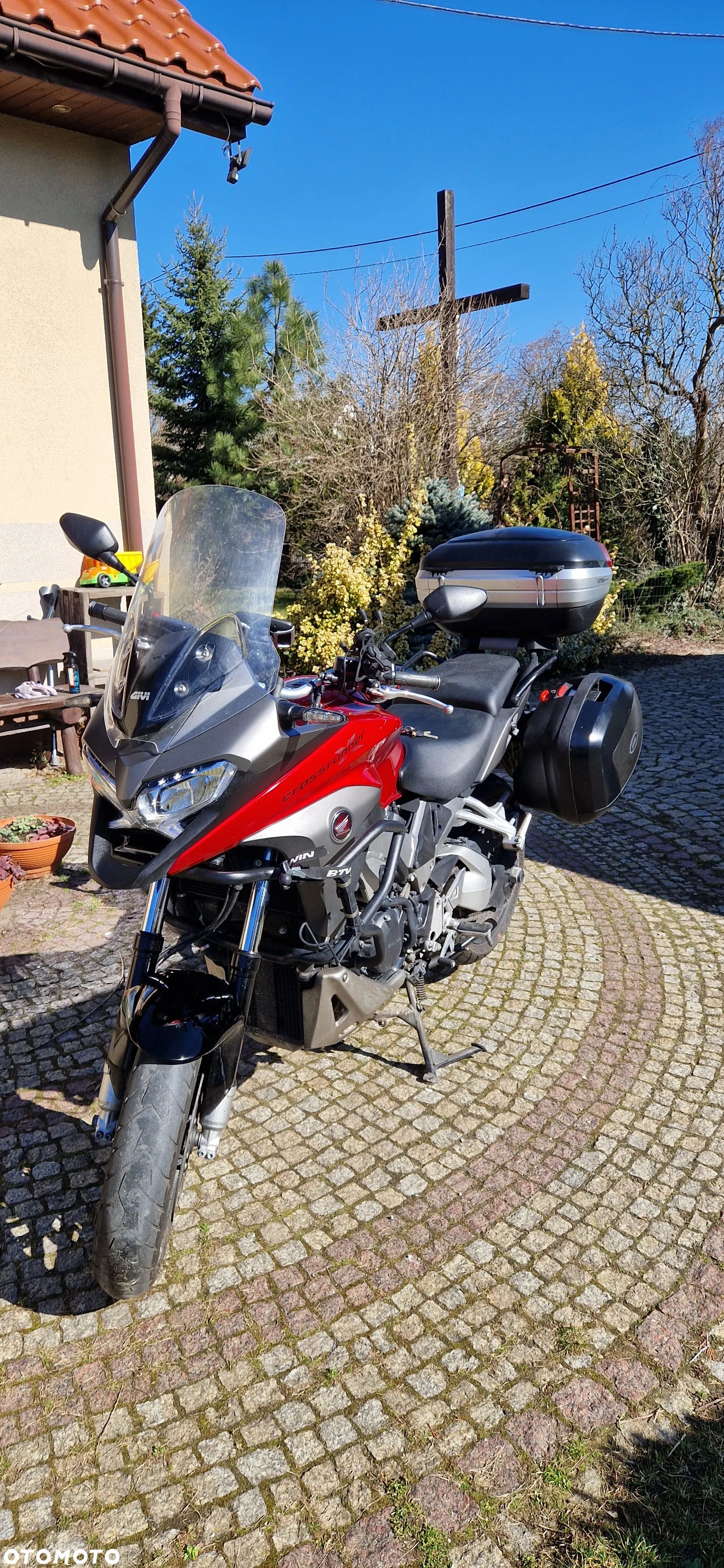 Honda VFR - 1