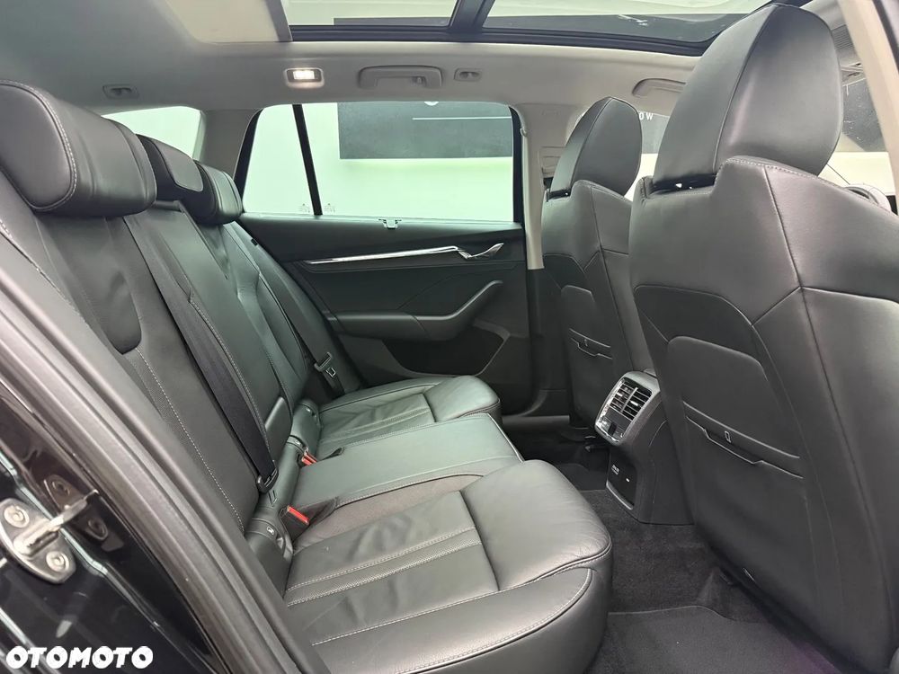 Skoda Octavia 2.0 TDI Ambition DSG - 19