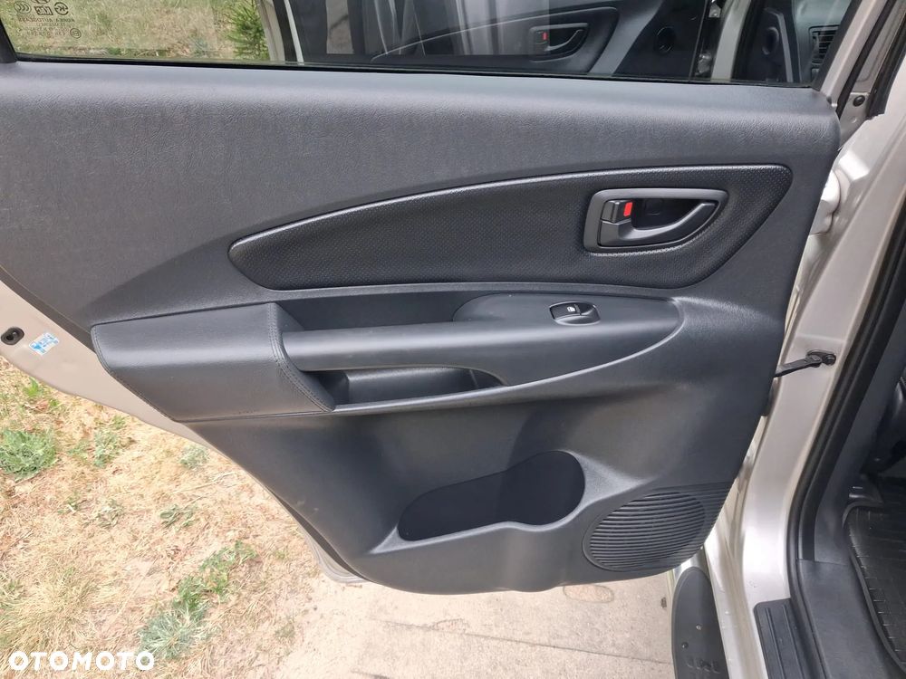 Hyundai Tucson 2.0 Elegance / Premium - 19