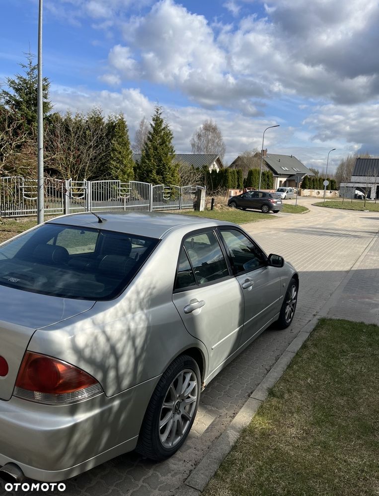 Lexus IS 200 Classic - 5