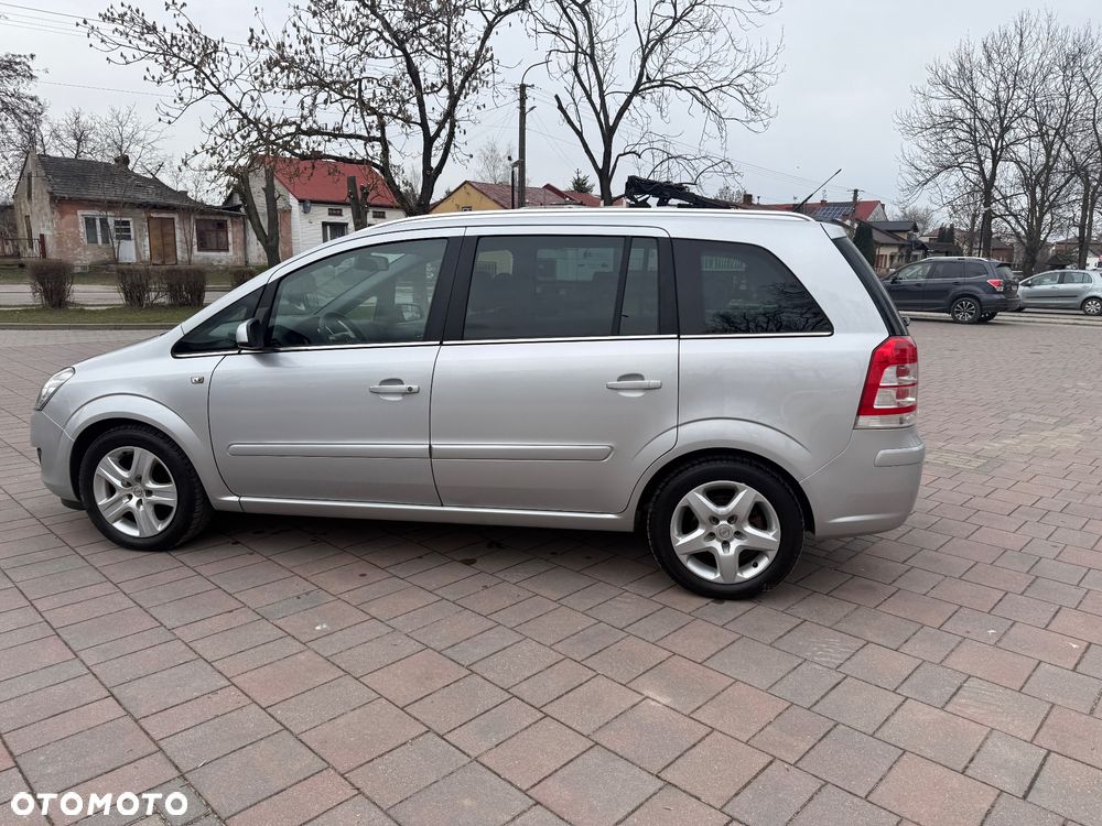 Opel Zafira 1.8 Family - 31