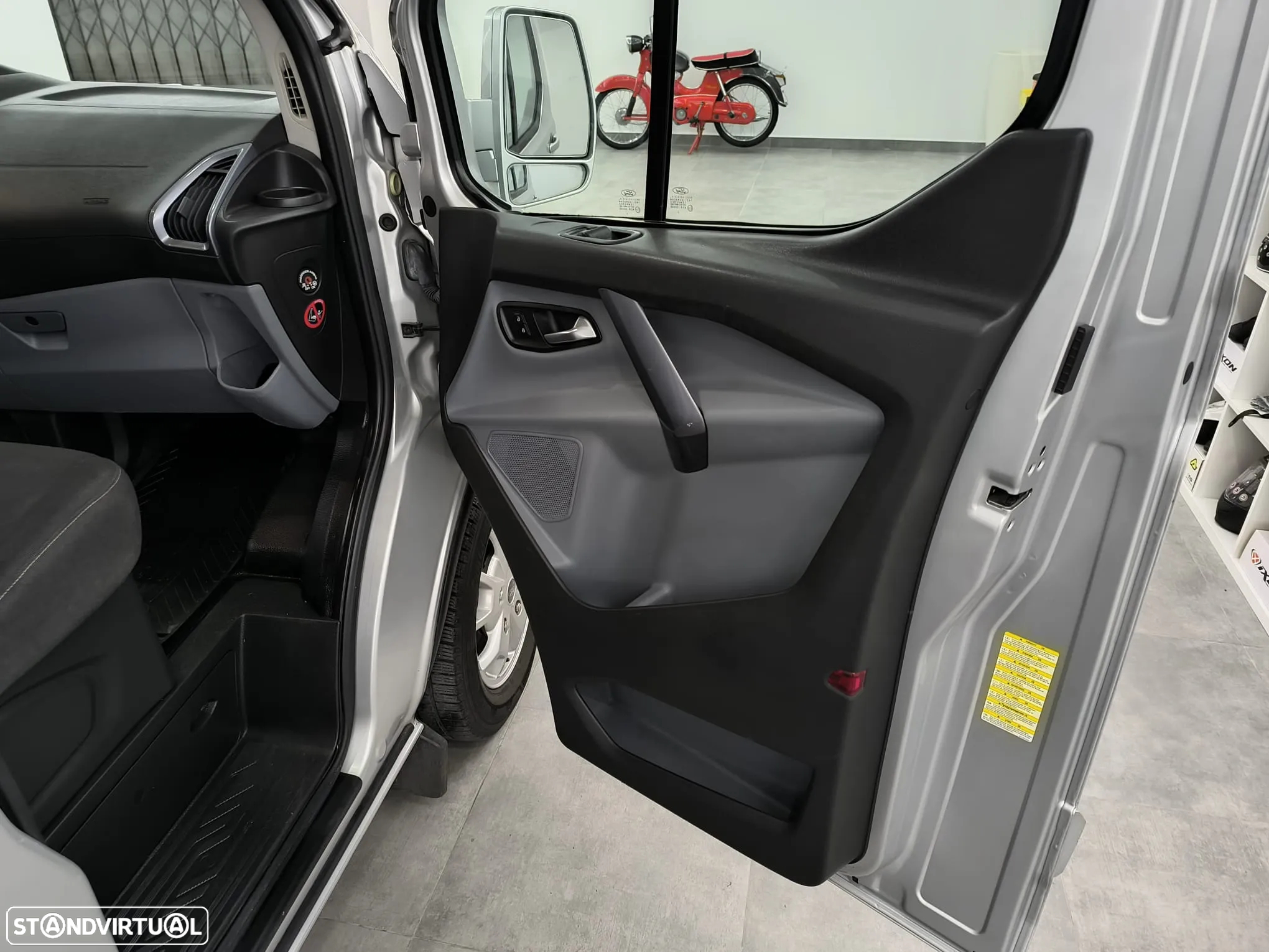 Ford Transit Custom 2.2 TDCI 290 L1 Trend - 27