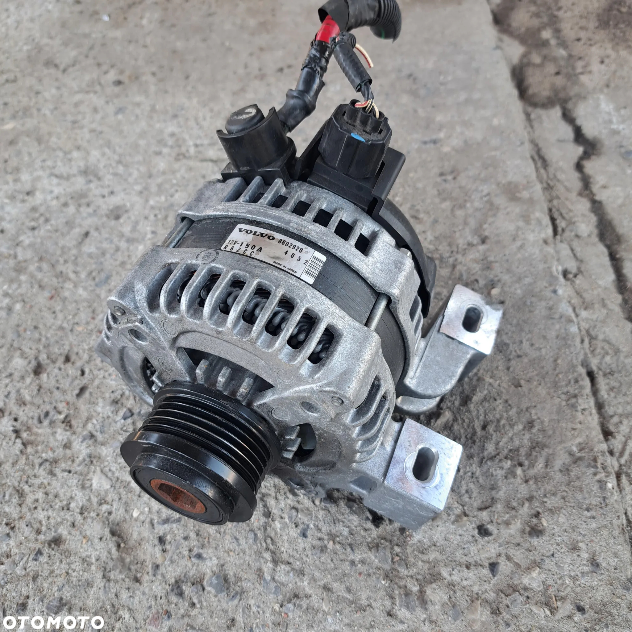 ALTERNATOR VOLVO V40 V50 T5 8602920 - 2