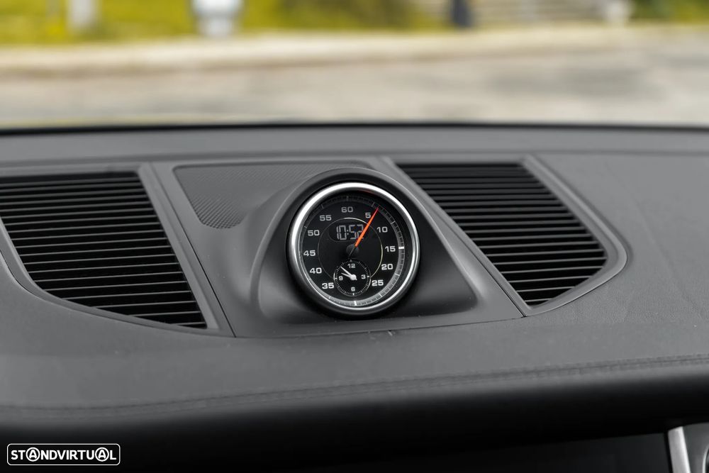 Porsche Macan GTS - 17