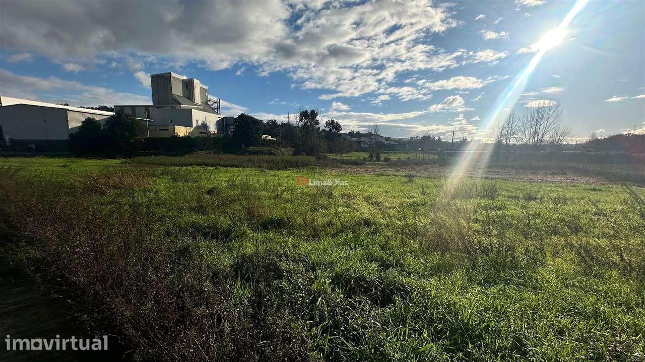 Terreno Urbano  Venda em Paredes,Paredes - Grande imagem: 3/9