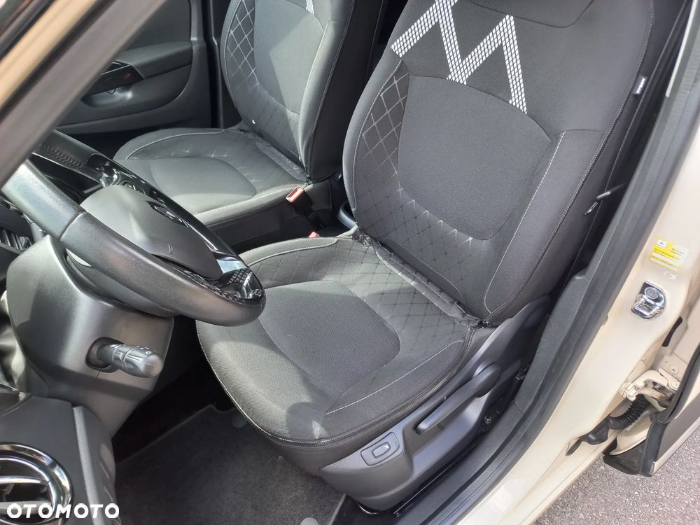 Renault Captur TCe 120 EDC Luxe - 22