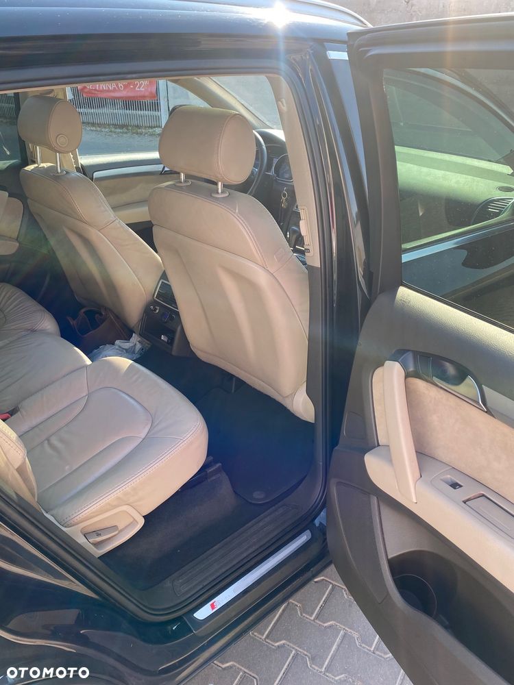 Audi Q7 - 13
