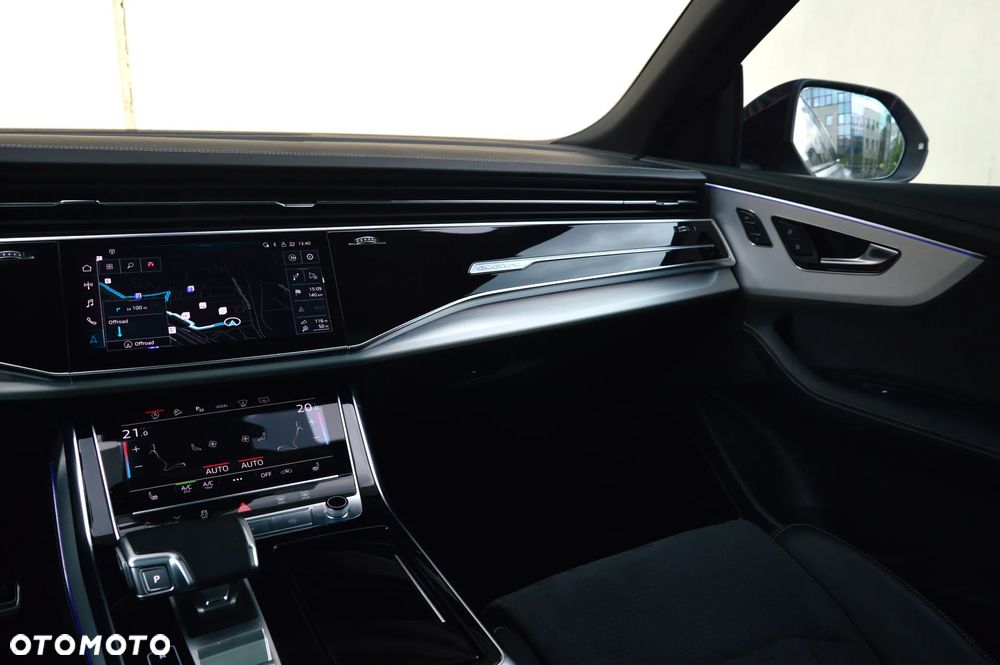 Audi Q8 55 TFSI mHEV Quattro Tiptronic - 25