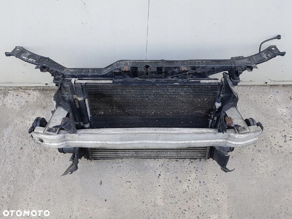 AUDI A4 B8 08r- 2.0 TDI PAS PRZEDNI CHŁODNICE - 4