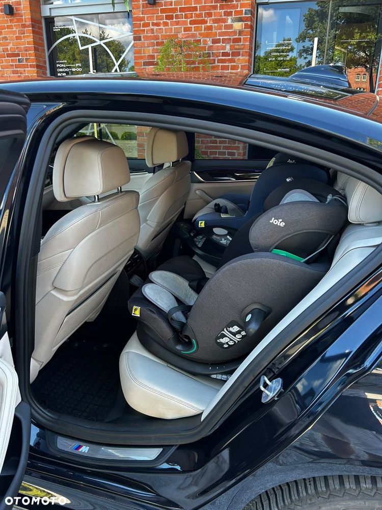 BMW Seria 5 530i xDrive M Sport sport - 15