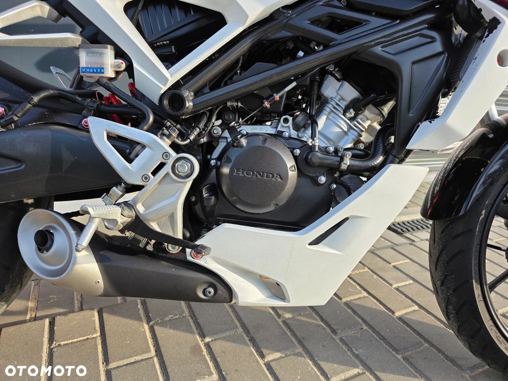 Honda CB - 20