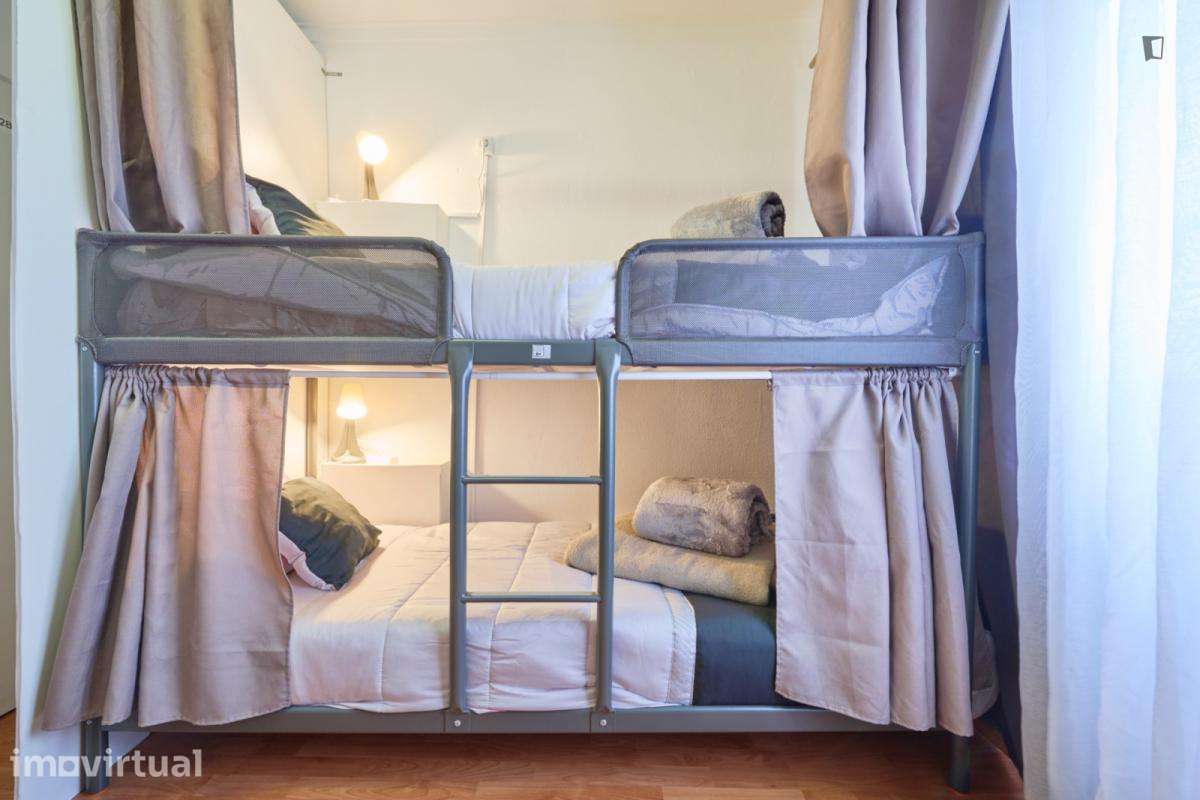 Cama - localizado em Lisbon - Grande imagem: 2/45
