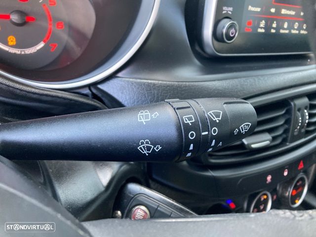 Fiat Tipo 1.3 M-Jet Easy - 15