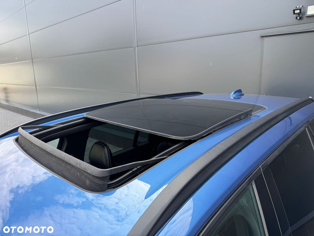 Volvo XC 90 T6 AWD Geartronic RDesign - 8