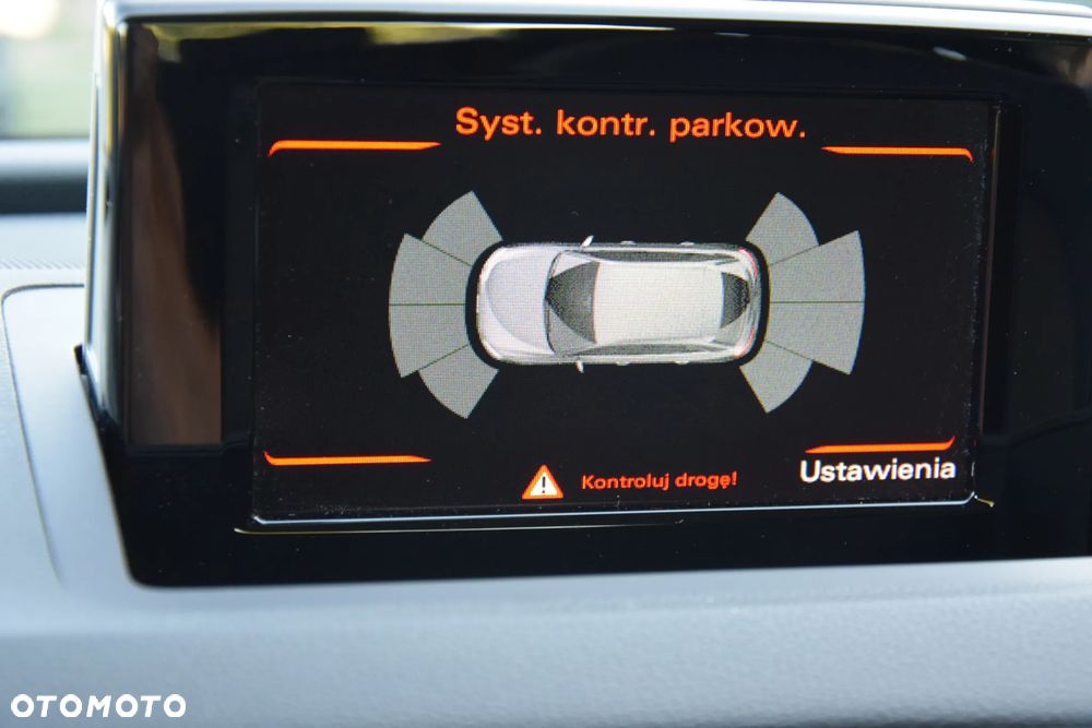 Audi Q3 2.0 TDI Quattro Design - 23
