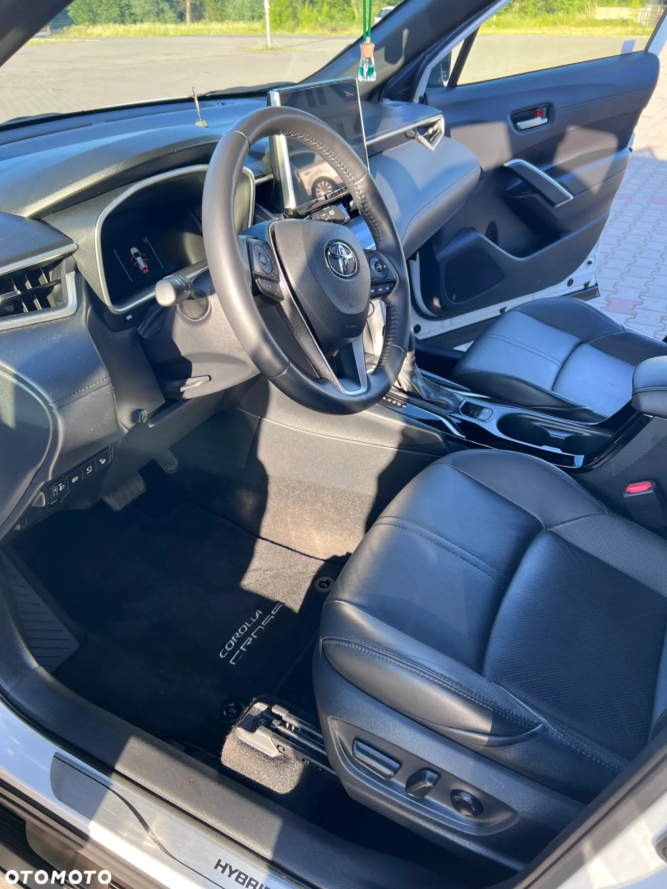 Toyota Corolla Cross 2.0 Hybrid Premiere Edition AWD - 15