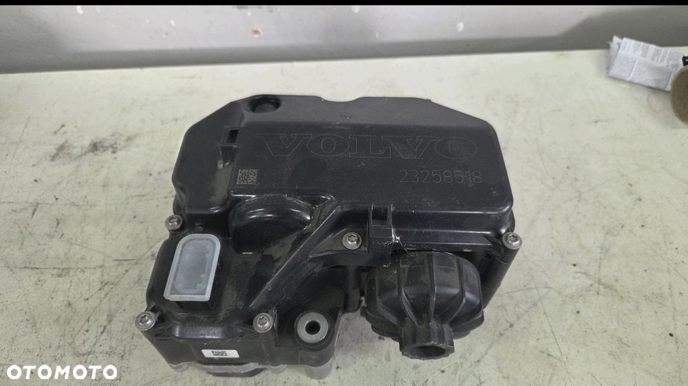 pompa adblue moduł ad blue volvo fh4 23258518 0444062018 - 2