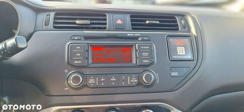 Kia Rio - 20
