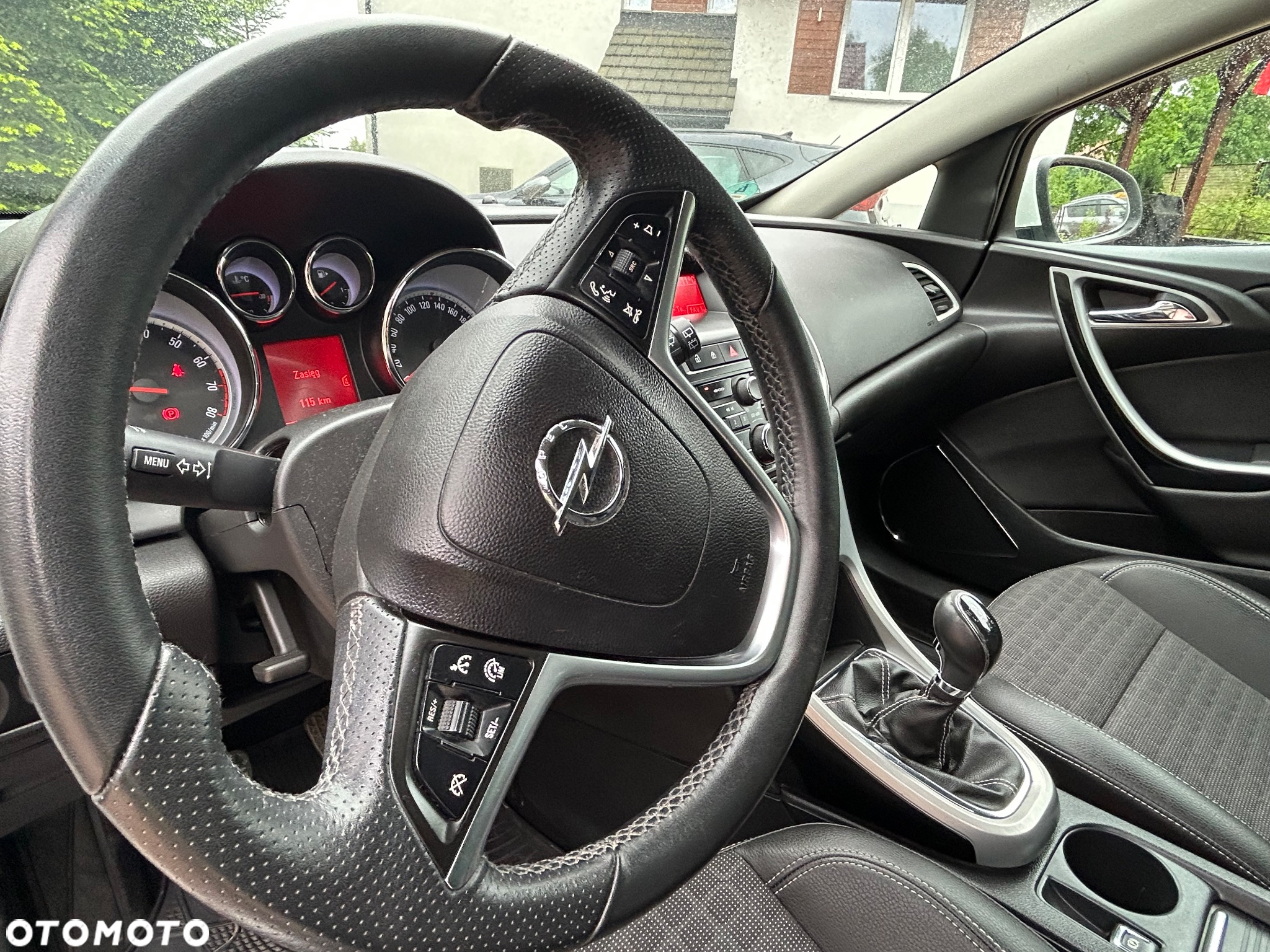 Opel Astra GTC 1.4 Turbo - 9