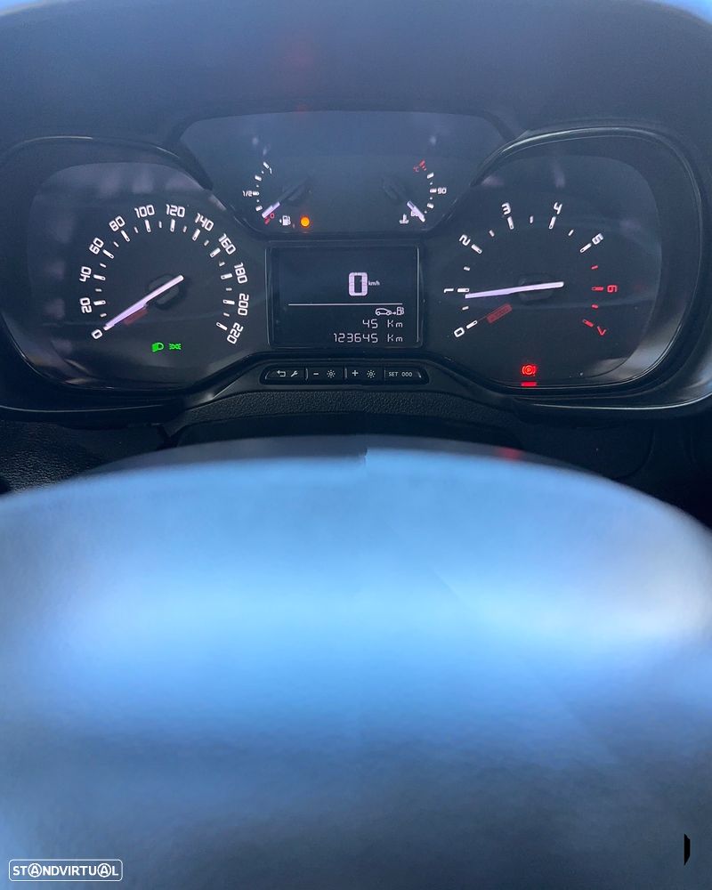Citroën Berlingo 1.5 BlueHDi M Feel - 17