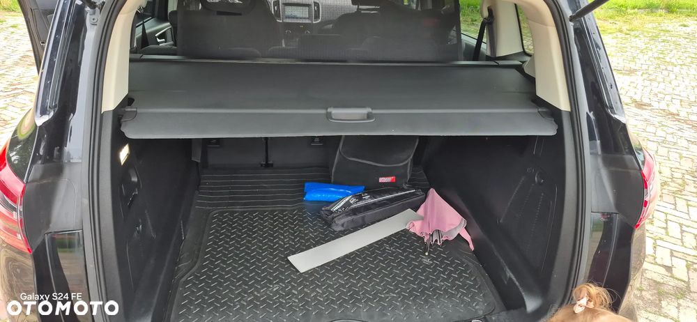 Ford S-Max 2.0 EcoBlue Titanium - 26