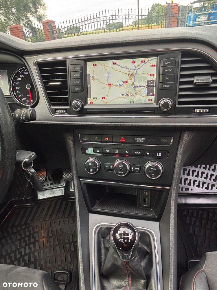 Seat Leon 2.0 TDI DPF Start&Stop FR - 38