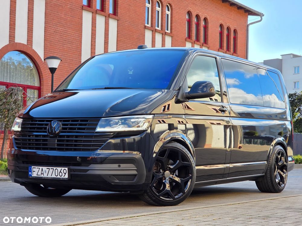 Volkswagen Multivan - 13