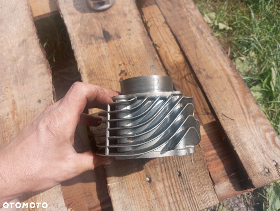 Cylinder quad Bashan 200  tuleja tłok silnika L5 - 5