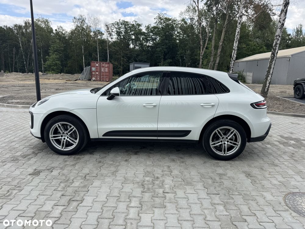 Porsche Macan Standard - 4
