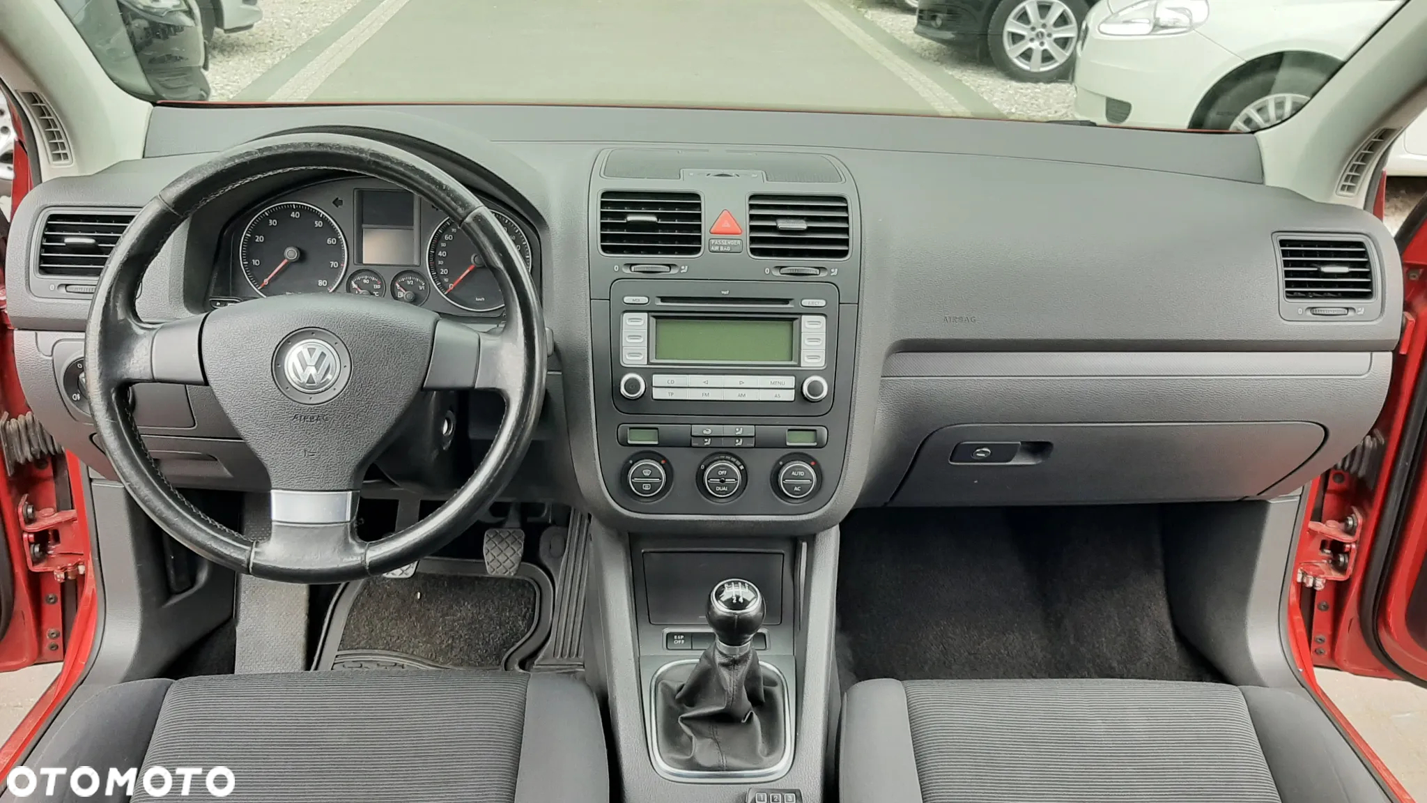 Volkswagen Golf 1.6 Team - 9