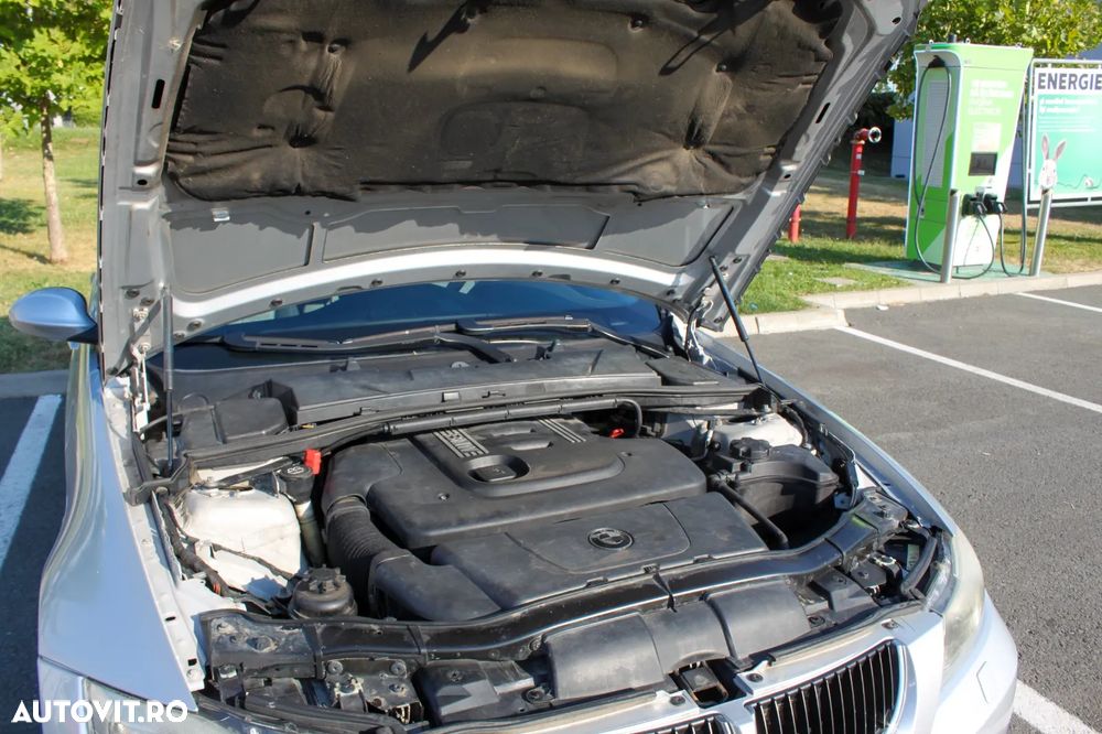 BMW Seria 3 320d DPF Aut. - 10