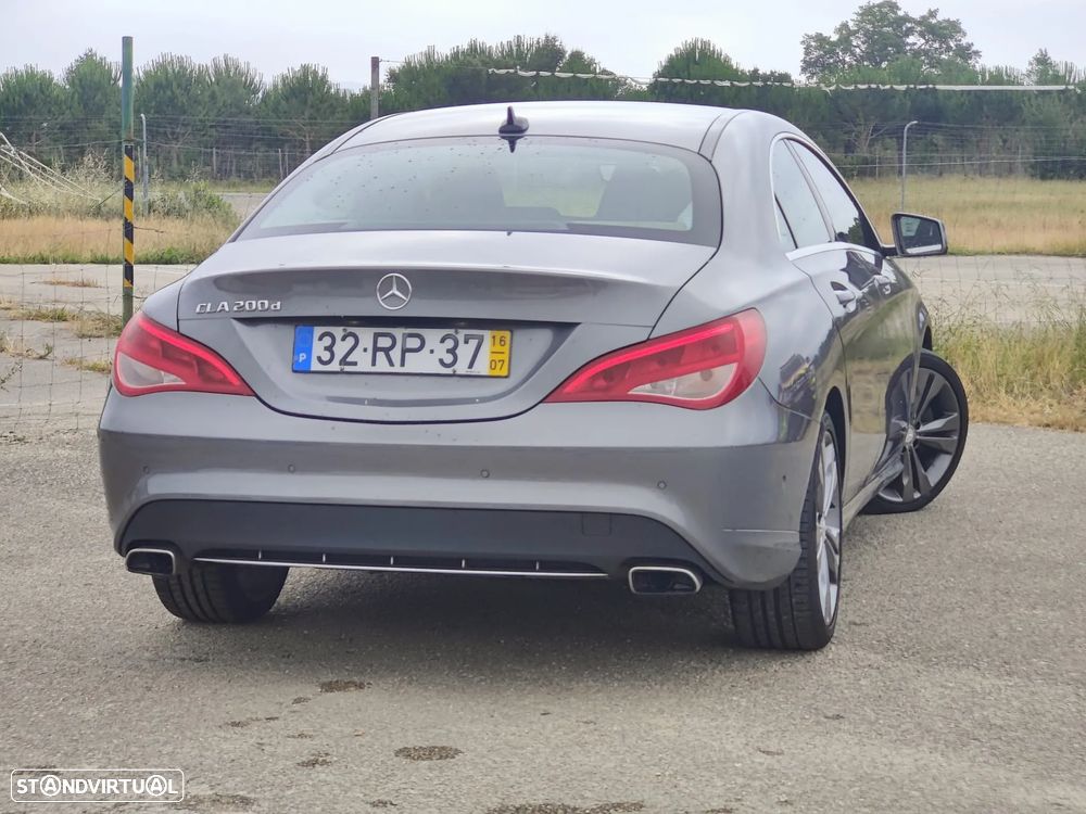 Mercedes-Benz CLA 200 d Urban Aut. - 3