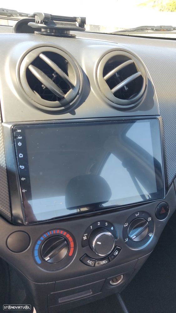 Chevrolet Aveo 1.2 LS - 11