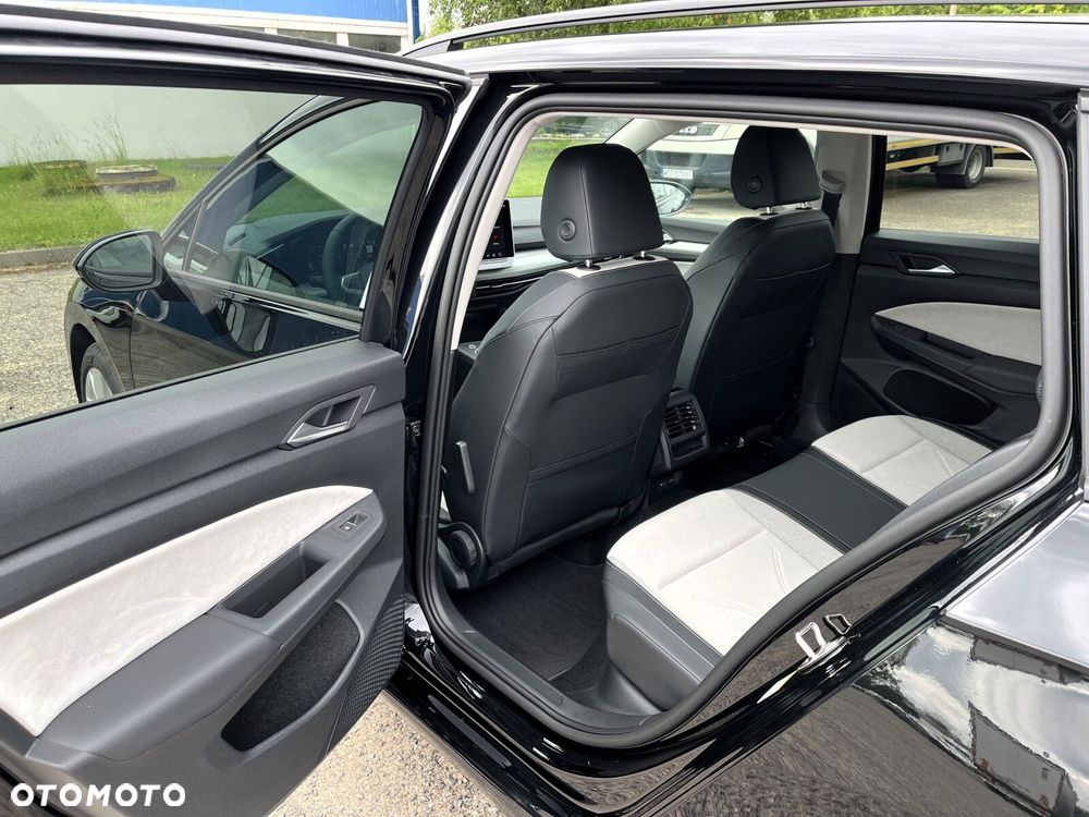 Volkswagen Golf Variant 1.5 TSI Life Plus - 26