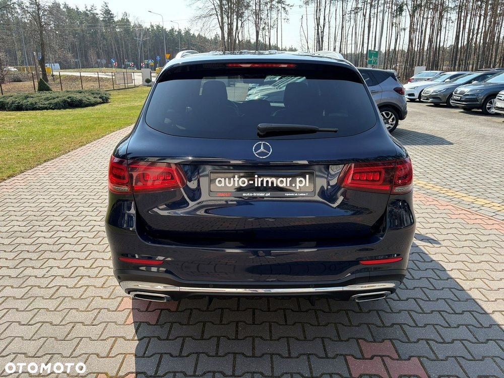 Mercedes-Benz GLC 220 d 4Matic 9G-TRONIC AMG Line - 8