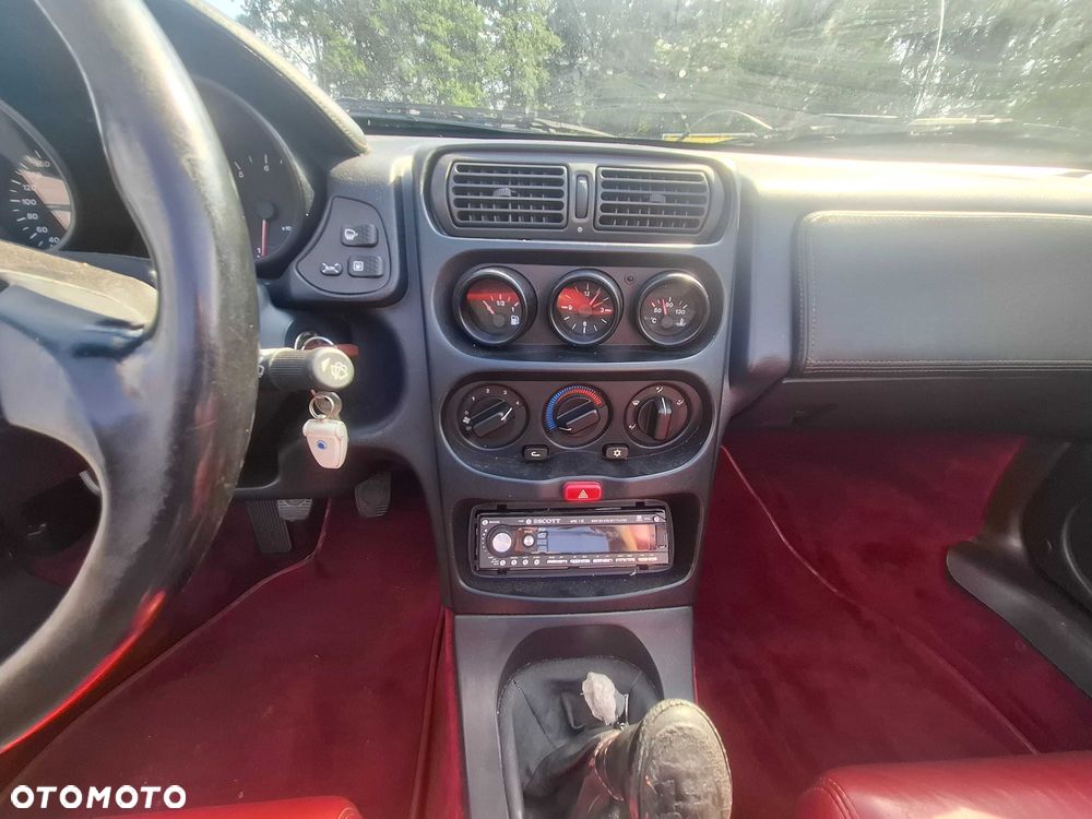 Alfa Romeo Spider - 5
