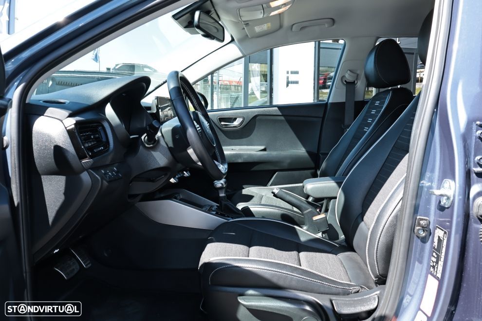 Kia Stonic - 17