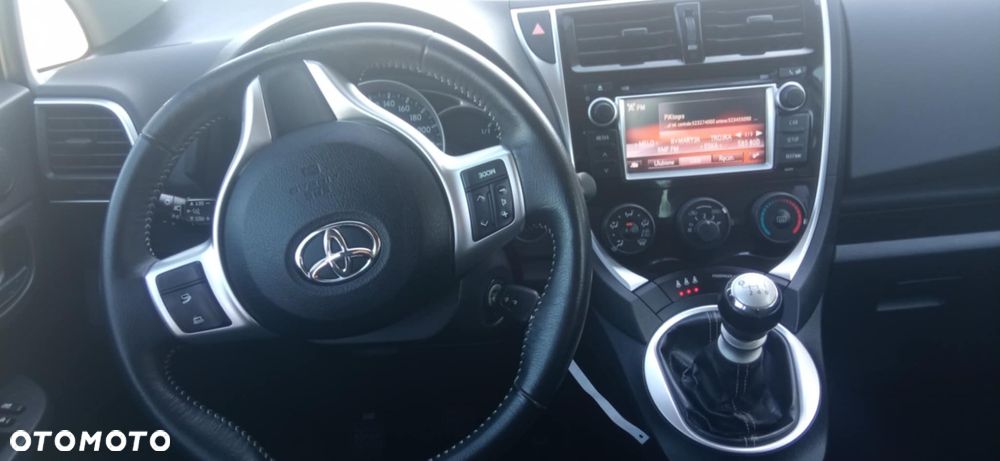 Toyota Verso S 1.33 Active - 16