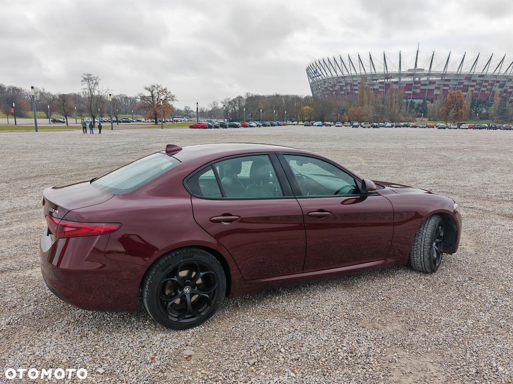 Alfa Romeo Giulia 2.0 Turbo Super - 1