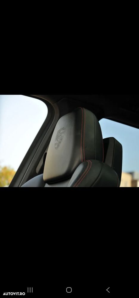 Porsche Cayenne 4.2 L S - 11
